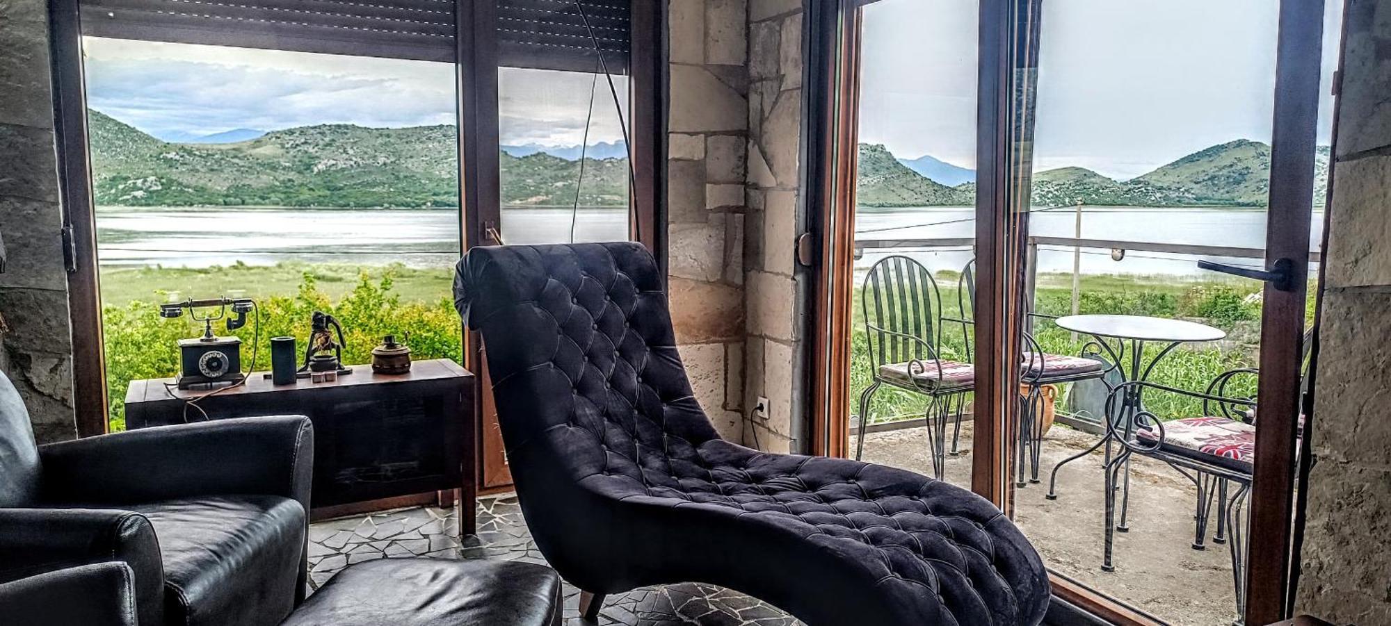 Holiday Home Haustor With Skadar Lake View Podgorica Zewnętrze zdjęcie